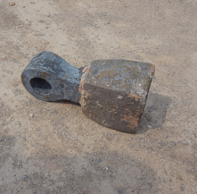 【供應山東廠家直銷PCK破碎機錘頭、板錘 可定做】價格,廠家,圖片,焊條,鄒平縣臨池礦山機械配件廠-